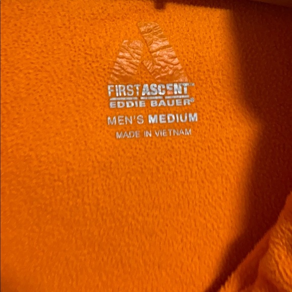 Eddie Bauer fleece - Picture 2 of 2